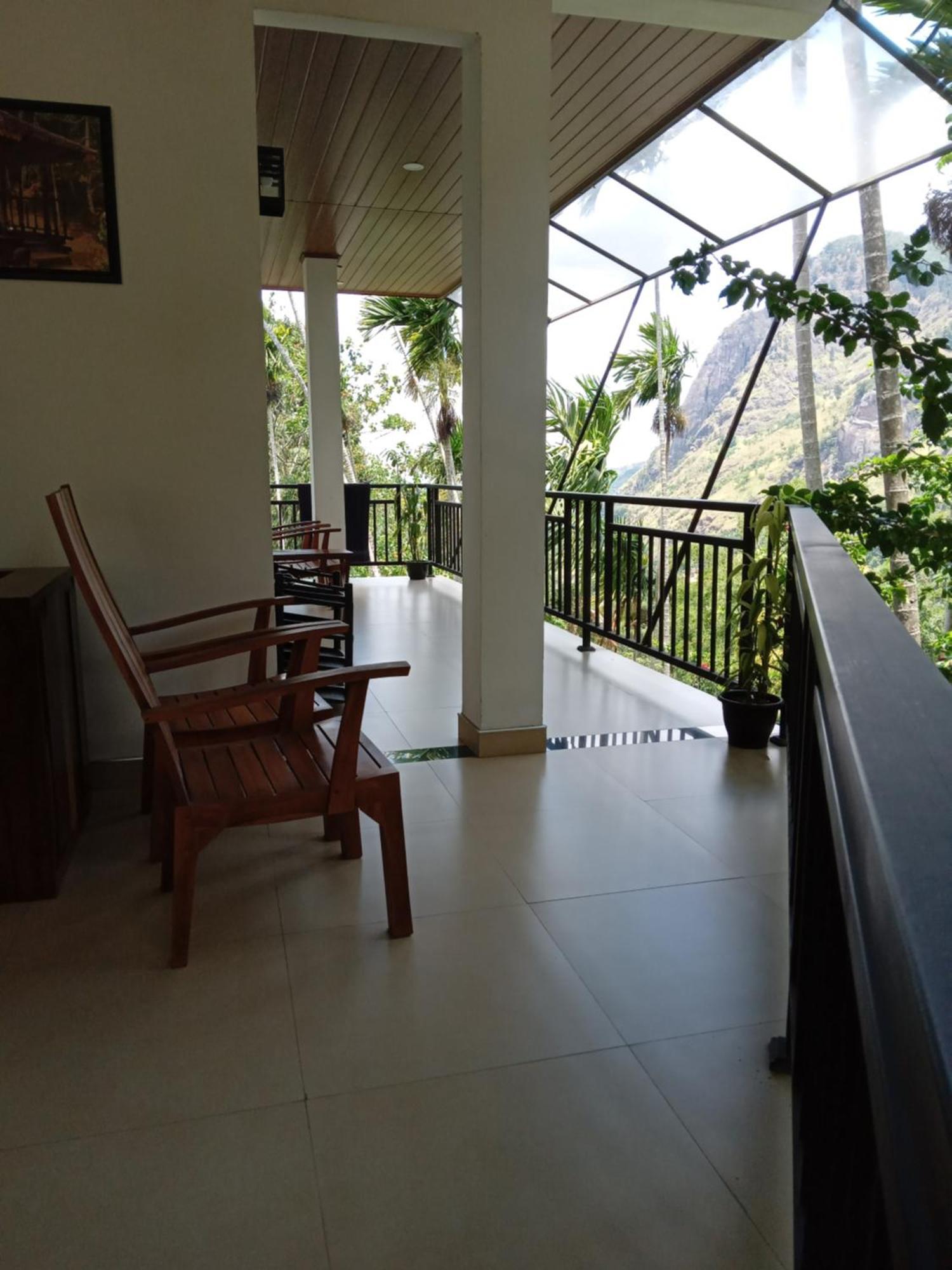 Misty Heaven Bed & Breakfast Ella Exterior foto